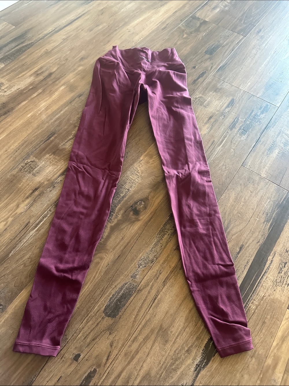 Alphalete Womens Maroon Leggings
